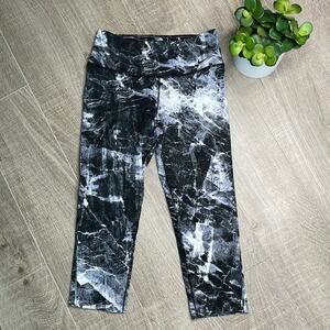 NIKE DRI-FIT Gray White Black Marbled Crop Athletic Leggings Women’s Size Small